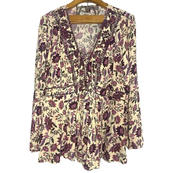 Torrid Babydoll Rayon Crepe Embroidered Lace-Up Top Sz: 2 - Picture 1 of 10